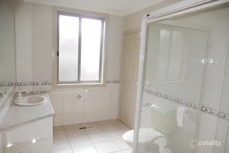 Property photo of 1/28 Central Road Blackburn VIC 3130