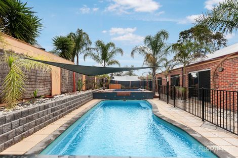 Property photo of 18 Joachim Lane Spring Gully VIC 3550