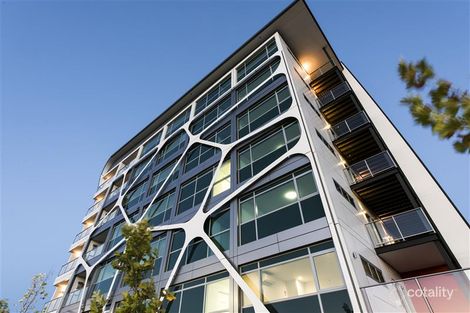 202/17 Malata Cres, Success, WA 6164