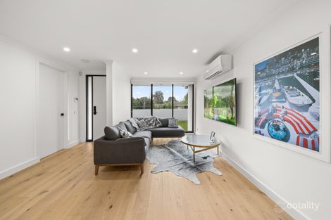 Property photo of 1/693 Hawthorn Road Brighton East VIC 3187