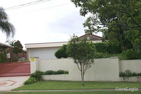Property photo of 2 Chester Terrace Southport QLD 4215