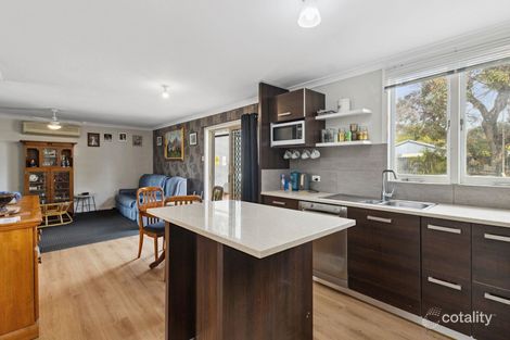 Property photo of 11 Barlow Court Lockridge WA 6054