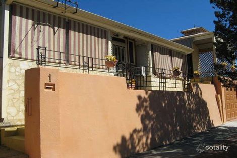 1 Curedale St, Beaconsfield, WA 6162