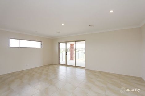 Property photo of 70 Mewburn Drive Goulburn NSW 2580