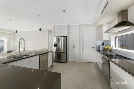 Property photo of 32 Parer Avenue Middleton Grange NSW 2171