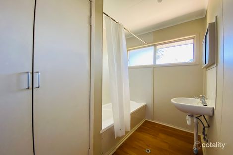 Property photo of 24 Spring Crescent Dysart QLD 4745