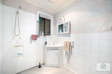 1 Tuxford St, Newborough, VIC 3825