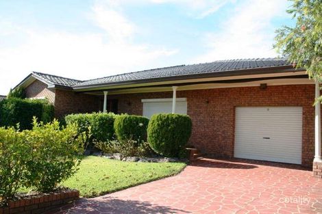 4 Montgomery Rd, Bonnyrigg, NSW 2177