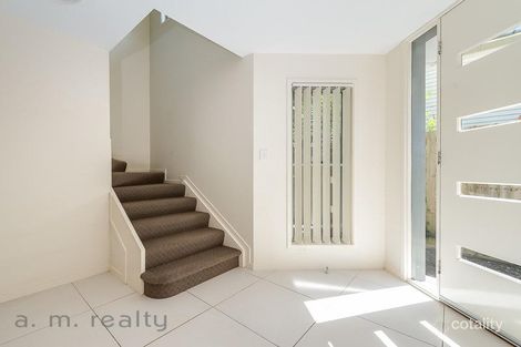 Property photo of 2/10 Prince Street Southport QLD 4215