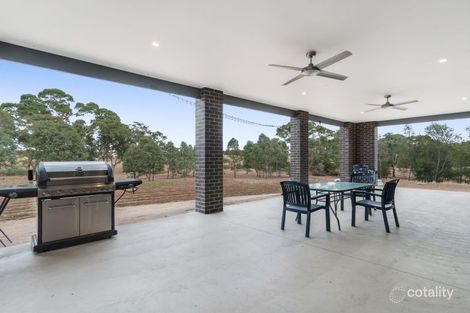 Property photo of 33 Hamilton Way Lockwood South VIC 3551