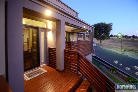 Property photo of 1 Bishop Mews Flagstaff Hill SA 5159