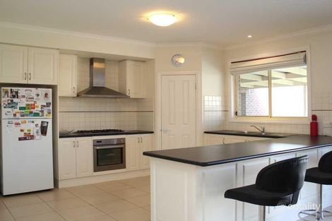 Property photo of 5 Kent Court Darley VIC 3340
