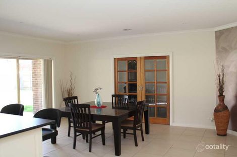 Property photo of 5 Kent Court Darley VIC 3340