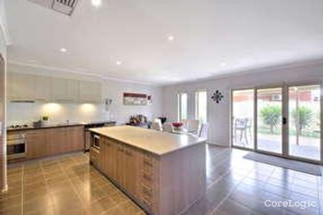 Property photo of 11 Cayley Court Keysborough VIC 3173