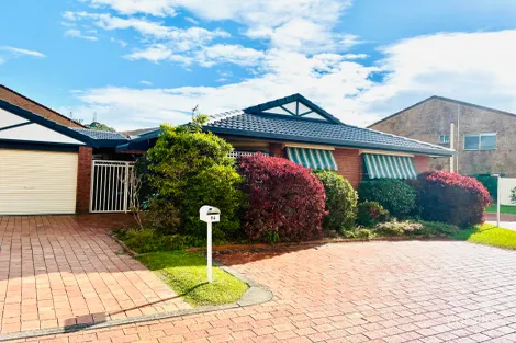 Property photo of 94/43 Murtha Drive Elanora QLD 4221
