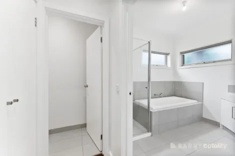 Property photo of 5 Adams Street St Albans VIC 3021