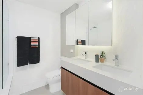 Property photo of 64/390 Simpsons Road Bardon QLD 4065