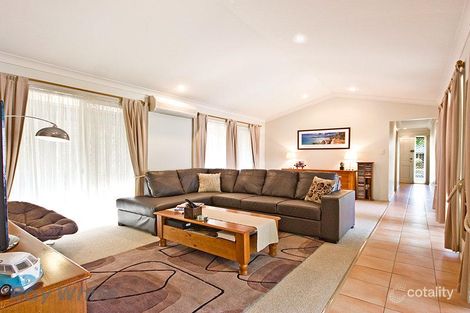 17 Beaufront Pl, Forest Lake, QLD 4078