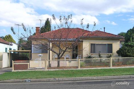 162 Banksia Rd, Greenacre, NSW 2190