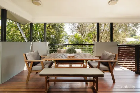 Property photo of 104 Goldsbrough Road Taringa QLD 4068