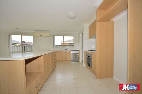 Property photo of 42 Nighthawk Road Tarneit VIC 3029