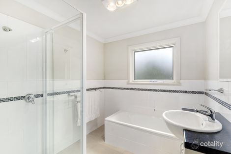Property photo of 1/2C Lachlan Street Thirroul NSW 2515