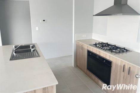 5 Sleaford App, Golden Bay, WA 6174