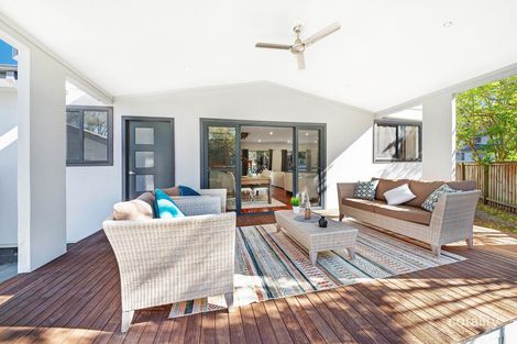 Property photo of 4 Lionel Parade Springfield NSW 2250