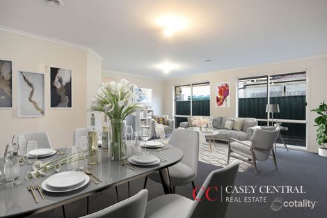 Property photo of 10 Ormiston Place Narre Warren South VIC 3805
