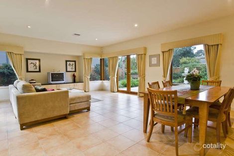 28 The Common, Macleod, VIC 3085