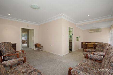 Property photo of 46 Robin Crescent Woy Woy NSW 2256