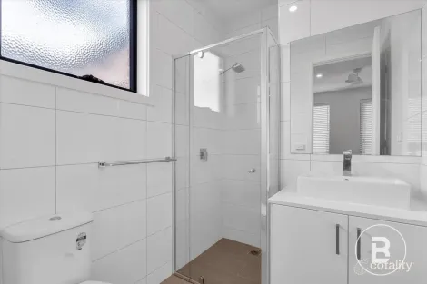 Property photo of 9 Cider Circuit Darley VIC 3340