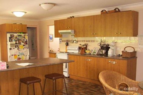 Property photo of 34 Charmian Crescent Watanobbi NSW 2259