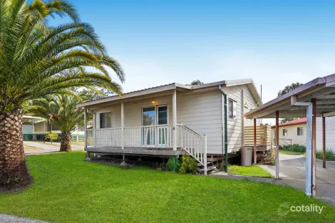 Property photo of 42 Cedar Drive Stapylton QLD 4207