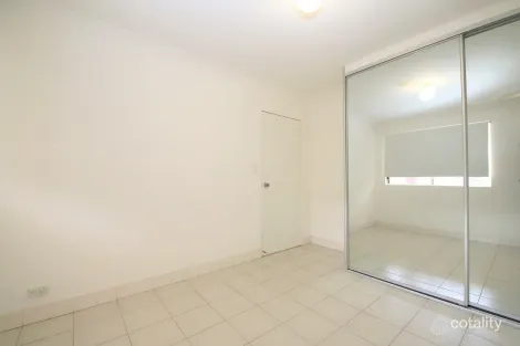 Property photo of 28 Binalong Avenue Georges Hall NSW 2198