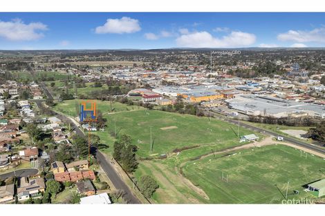Property photo of 1/169 Kirkwood Street Armidale NSW 2350
