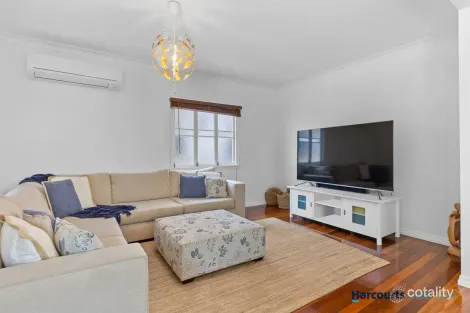 Property photo of 76 Dutton Street Hawthorne QLD 4171