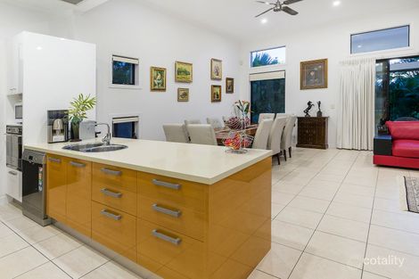 Property photo of 2813 Gracemere Circuit East Hope Island QLD 4212
