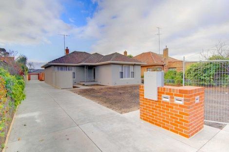 Property photo of 1/1338 Gregory Street Lake Wendouree VIC 3350