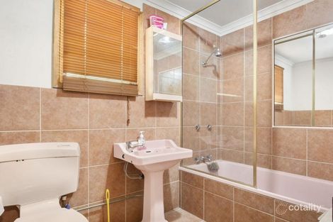 Property photo of 4 Annerley Avenue Runaway Bay QLD 4216