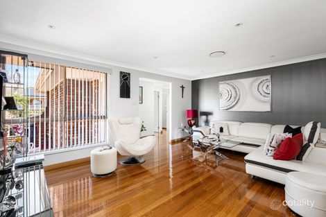 Property photo of 4 Thackeray Close Wetherill Park NSW 2164