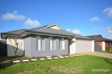 Property photo of 14 Featherleaf Elbow Banksia Grove WA 6031