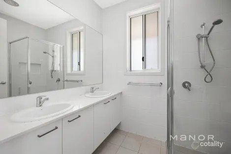 Property photo of 35 Epsilon Street Box Hill NSW 2765