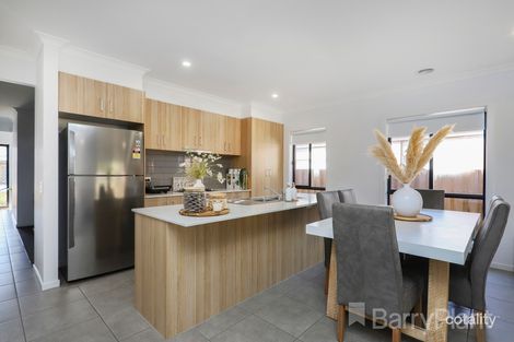 Property photo of 39 Vermilion Drive Greenvale VIC 3059