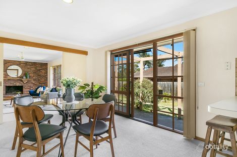 Property photo of 3 Lakeside Crescent Croydon Hills VIC 3136