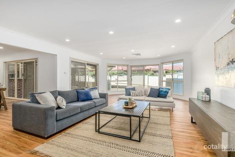 Property photo of 11 Olearia Crescent Warabrook NSW 2304