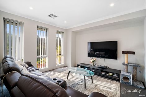 Property photo of 19 Sussex Road Forrestfield WA 6058