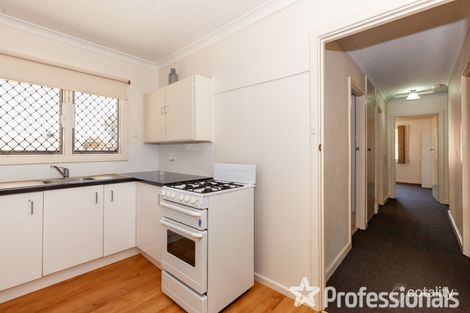 Property photo of 23 Grasmere Place Kelmscott WA 6111