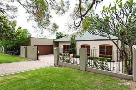 18 Osborne Pde, Claremont, WA 6010