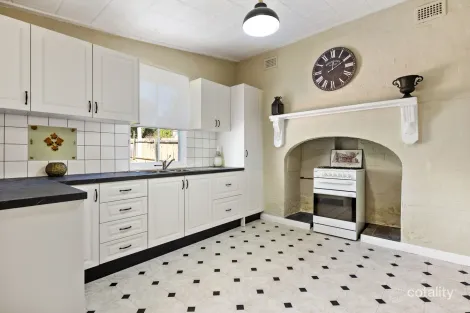 Property photo of 7 Railway Parade Manilla NSW 2346